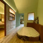 Wid House For Groups * Colletta